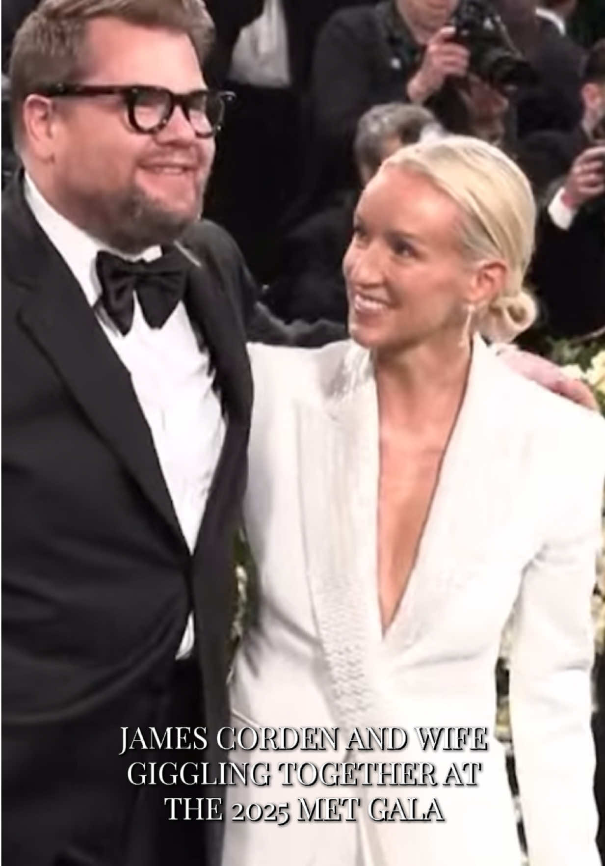 James Corden and his wife Julia #metgala2025 #jamescorden #thelifeofluxury 