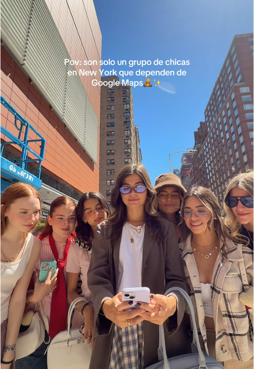 I’m just a giiiirl en su máxima expresión 🧚🏽‍♀️🫠  #TodomodaTakesNY 