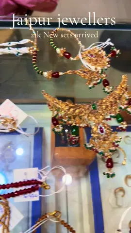 #jaipurjewellers #hyderabad #sindhi #21kgold #sindhwale #bridal #fyp #golden #foryou #foryoupage #f #fypage #capcut #karachi #lahore #viraltiktok #trending #viral_video #hyderabadi #VoiceEffects 