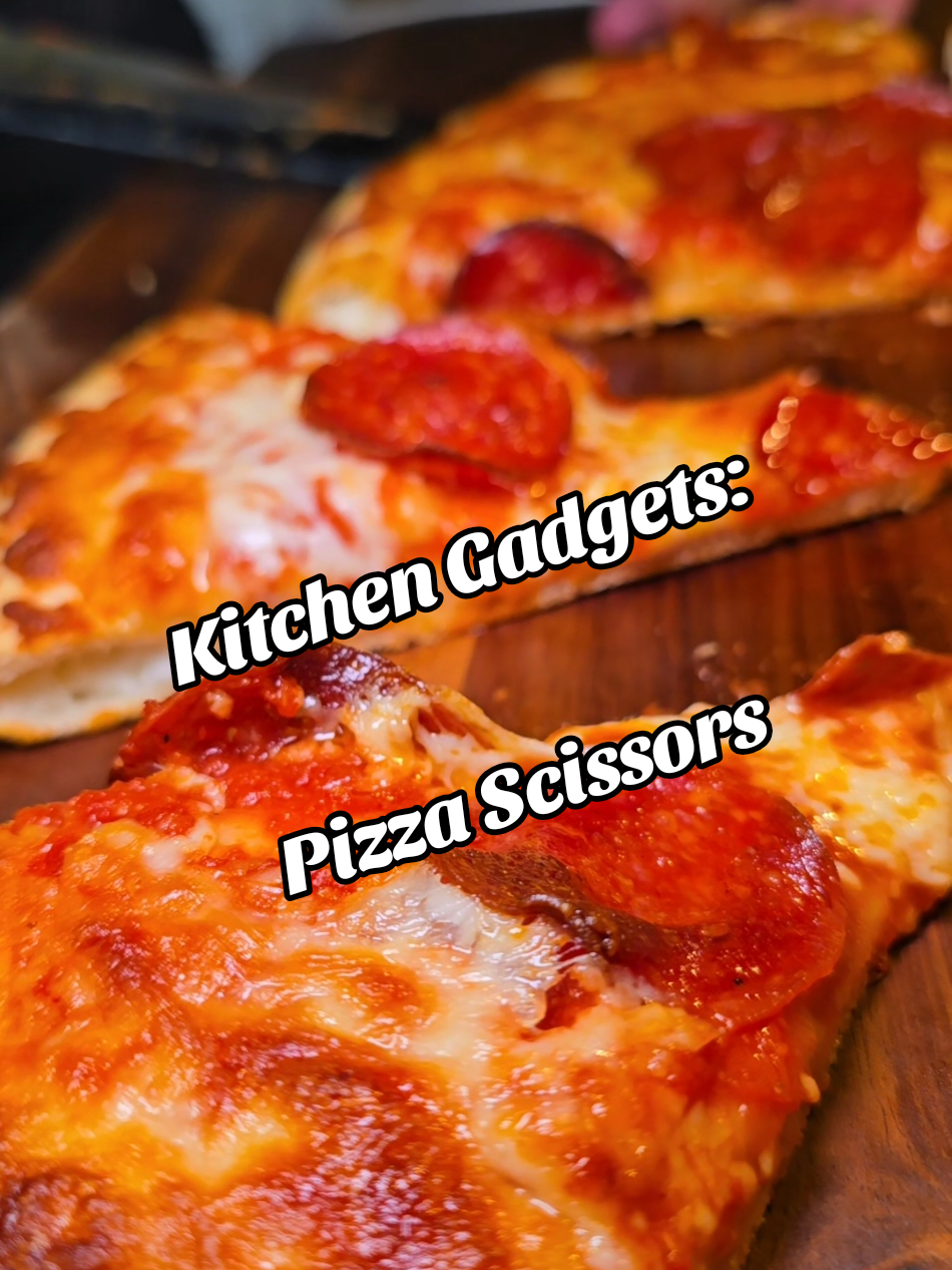 I dont know what else to tell y'all about these things. Get yab some pizza scissors with Free Shipping! 🍕✂️ #pizza #scissors #kitchengadgets #KitchenHacks #tiktokshoprestock #giftideas #tiktokshopmothersday #whiteelephantgift 