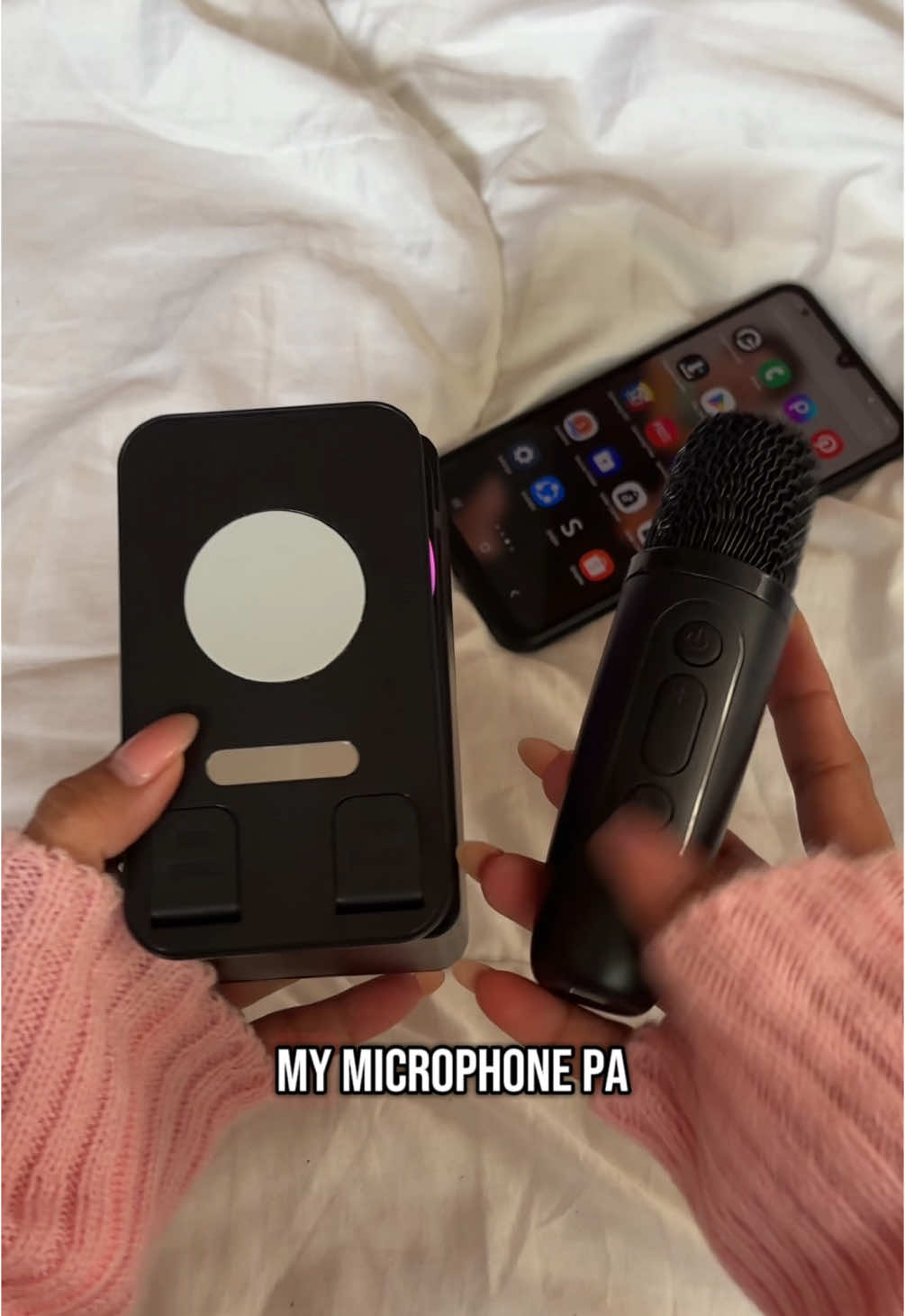 HINAR adjustable mobile phone holder with bluetooth speaker and microphone #bluetoothspeaker #speakerwithmic #phoneholder 