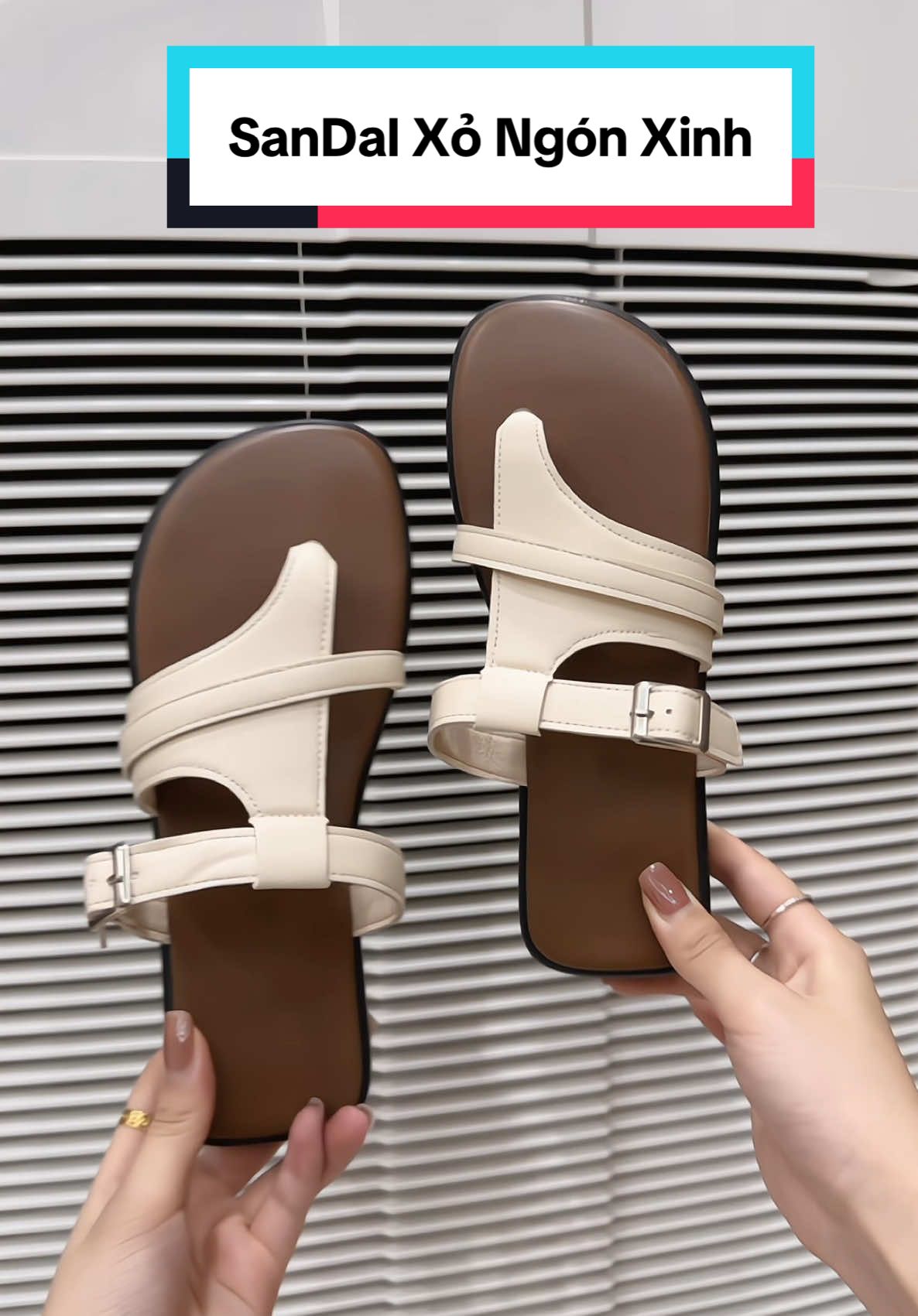 10 điểm và không có nhưng dành cho đôi này #thuydangstore #fypシ゚ #sandal #depdibien #sandalhottrends #depda #depdanu #sandaldibien 