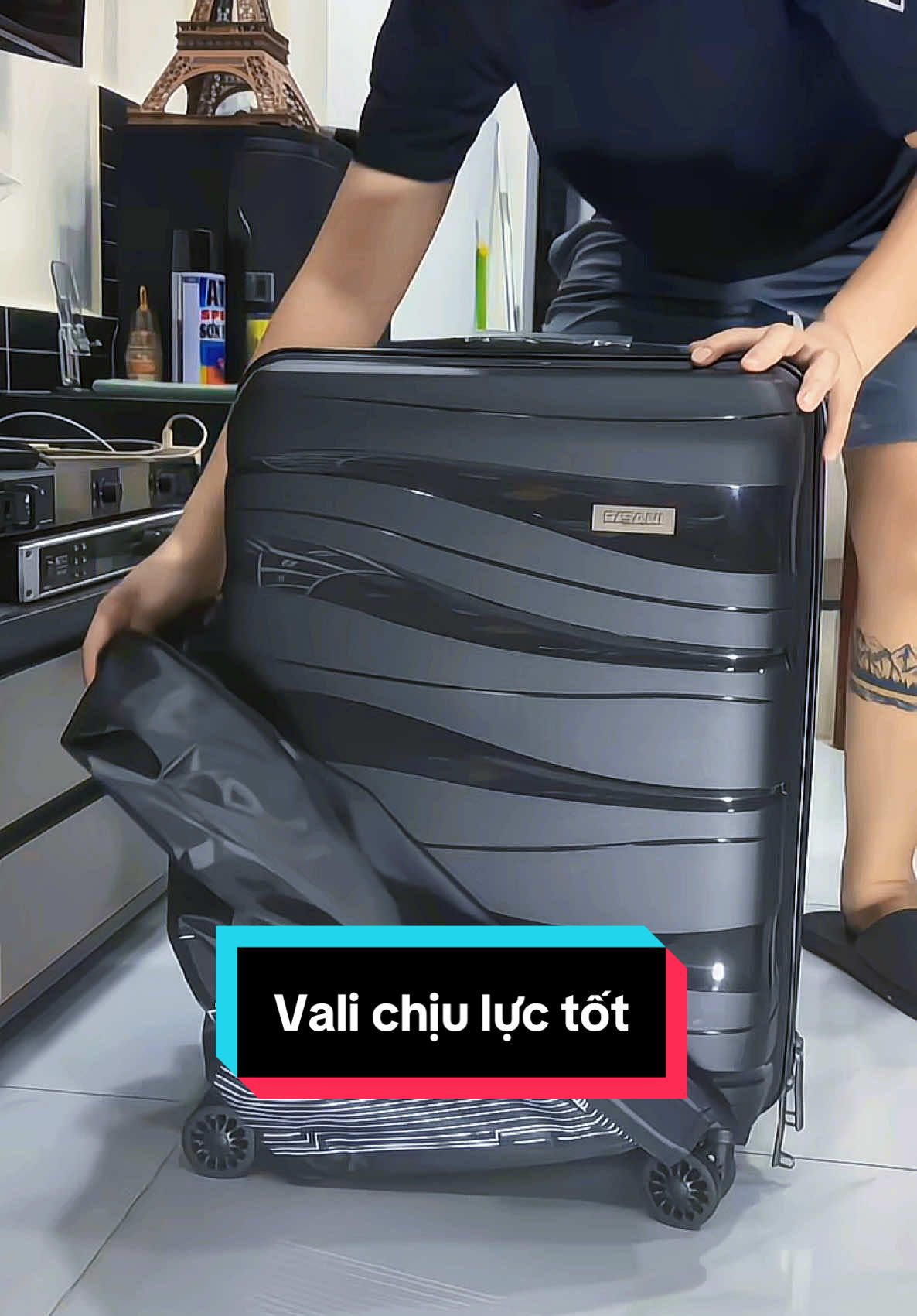 Vali bền đẹp, sang trọng cho cả nhà #ameereview #vali #valimia #miavn 