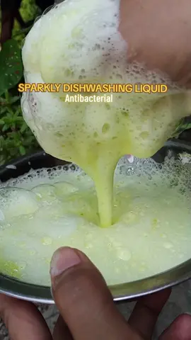 Dishwashing liquid na may antibacterial Mabula mabango malapot at nakakatanggal ng sebo Madaling gawin Just add Water #dishwashingliquid #dishwashing #sparklydiswashingliquid #antibacterial #fyp #foryou 