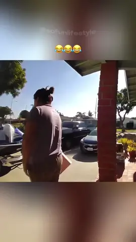 #funnymoments #laugh #funnytiktok #funnyvideoscomedy #funnypets 
