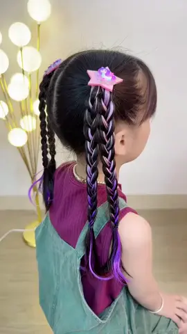 Đổi kiểu tóc cho bé xinh