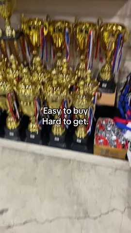 #trophie#badminton#fyppppppppppppppppppppppp 