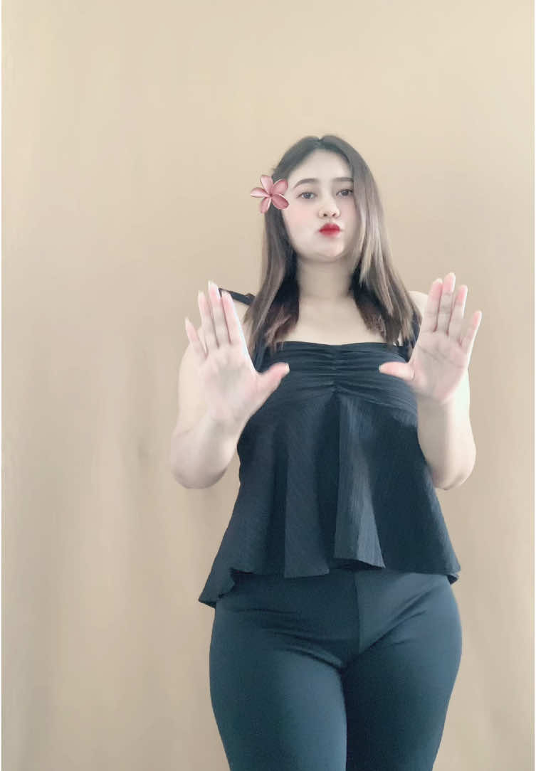 Terserah deh mau suka apa enggak😜🤪🤪😅