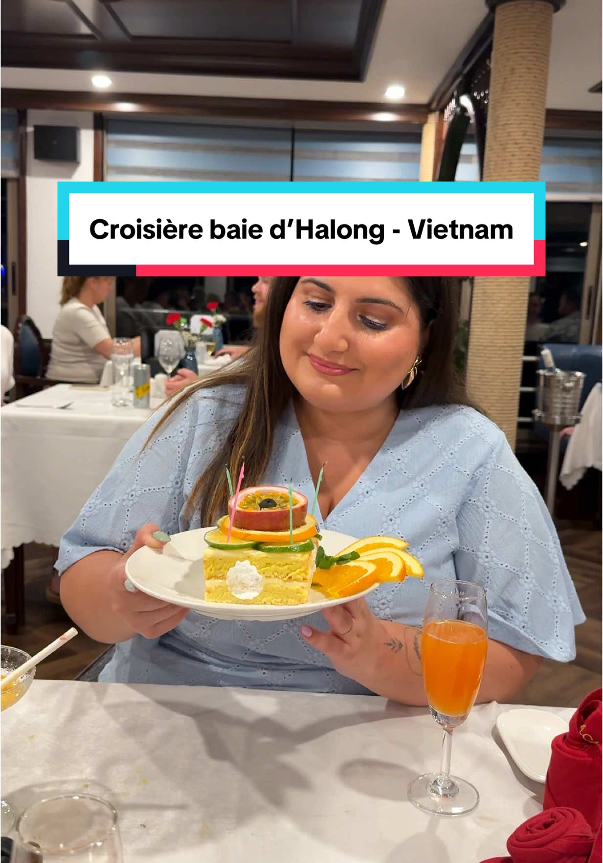 Prenez une croisière qui passe par la baie de Lan Ha ✨ #vietnam #voyage #croisiere #travelcouple *collaboration commerciale* @GetYourGuide 