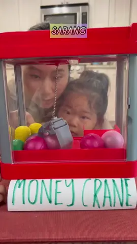 Claw machine with REAL MONEY (Best of Hungry FAM, 7.5M views)