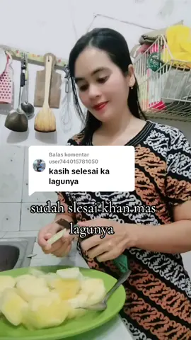 Membalas @user744015781050  lama2 dikira stresss diriku ketawa2 sendiri di rumah 🤦