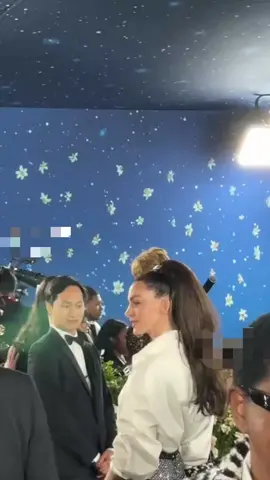 #metgala2025 #newyork #metgala #nicolekidman #annehathaway #kimkardashian #zendaya #zoesaldana #newyork #metgala #soniacv #sonia #soniac #soniasonia #soniaviral #soniacvviral #soniacvtiktok #soniatiktok #viral #foryou #fyp #foryou #viral #usa #unitedstates #america #2025 #viral #dmv #newyork #chicago #atlanta #miami #losangeles #lasvegas #houstontx #dallastx #austintx #fortworthtexas #sanantoniotx #elpasotx #mexico #es #salvi #españa #cemtroamerica #suramerica #elcaribe #viral #parati #soniacv #viral #parati #fyp #foryou #viral #foryoupage #viral #foryou 