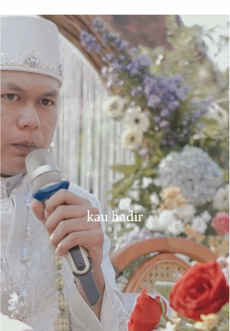 Happy 2nd Wedding Anniversary suamiku, sahabatku, surgaku, donatur tetapku, cinta dunia akhiratku. Terima kasih untuk semua cinta, perhatian, usaha, serta kasih sayang yang kamu berikan untukku🥰. Semoga Allah jaga dan pelihara pernikahan kita sampai maut memisahkan. Gapapa ya tahun ini masih berdua, Insya Allah tahun depan kita udah bertiga. Aamiiin YRA🤲🏻 #weddinganniversary 