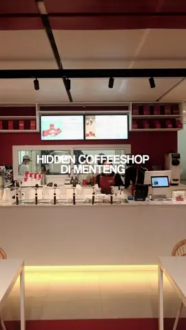 Finest beans dan finest coffee shop hidden @maleena_coffeeroasters✨ Mereka juga jual merchandise, coffee capsule, coffee drip, coffee sachet, dan coffee tools.  📍MALEENA COFFEE ROASTER, JI. KH. Agus Salim 30 / 07, Menteng, Jakarta Pusat #placetogojkt #coffeeshopjakarta #PlacesToVisit 