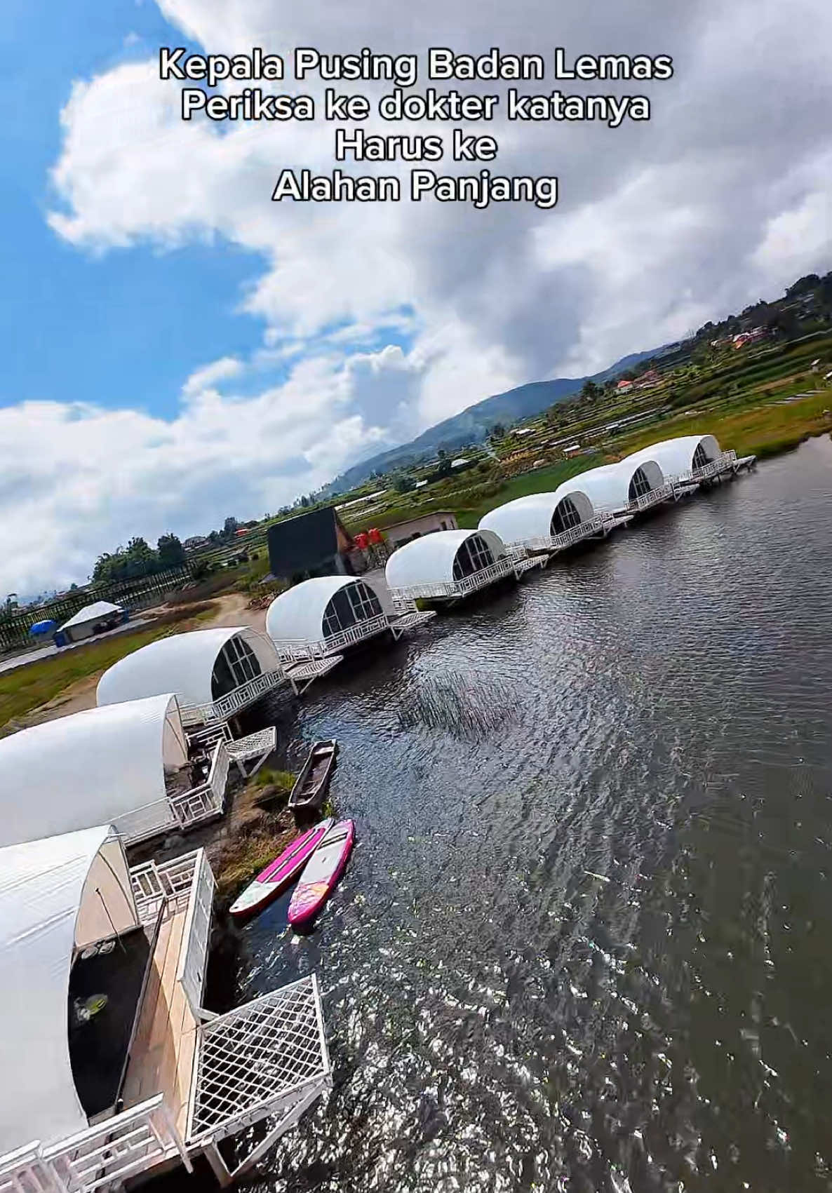 Bulan Mei ko banyak libur mah sanak.. Kama sanak balibur ? 📍Danau Diatas Alahan Panjang Gear : Drone Dji Avata 2 & Dji Mini 3 pro #infowisatasumbar #sumbarrancak #wisatasumbar #minangtiktok #kababukittinggi #pekanbaruhits #tripsumbar #sumbar_rancak #infosumbar #jambi #jakarta #sumbartiktok #padang #anakrantau 