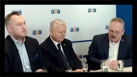 JAKUBIAK W FURII ;) 😡​ ZGASIŁ SZCZERBE I GOZDYRE #wybory2025  #KarolNawrocki  #polskapolityka  #polska  #wyboryprezydenckie2025  #skasujkontowonet  #rudawronaorłaniepokona  #grzegorzbraun  #sławomirmentzen  #niebactuska
