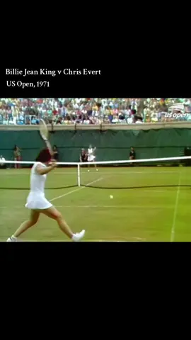 things to note: can't believe some 🤡 called Billie Jean King overrated on another TikTok, she was 🤌; how great Evert was at AGE 16!!!; how BJK ran back for some balls and hit some Federer-like squash shots, and you know that racquet was heavy like a baseball bat, so strong, so impressive. (US Open, 1971) #professionaltennis #tennis #protennis #wta #womenstennis #wtatennis #USOpen #usopentennis #classictennis #billiejeanking #evert #chrisevert 