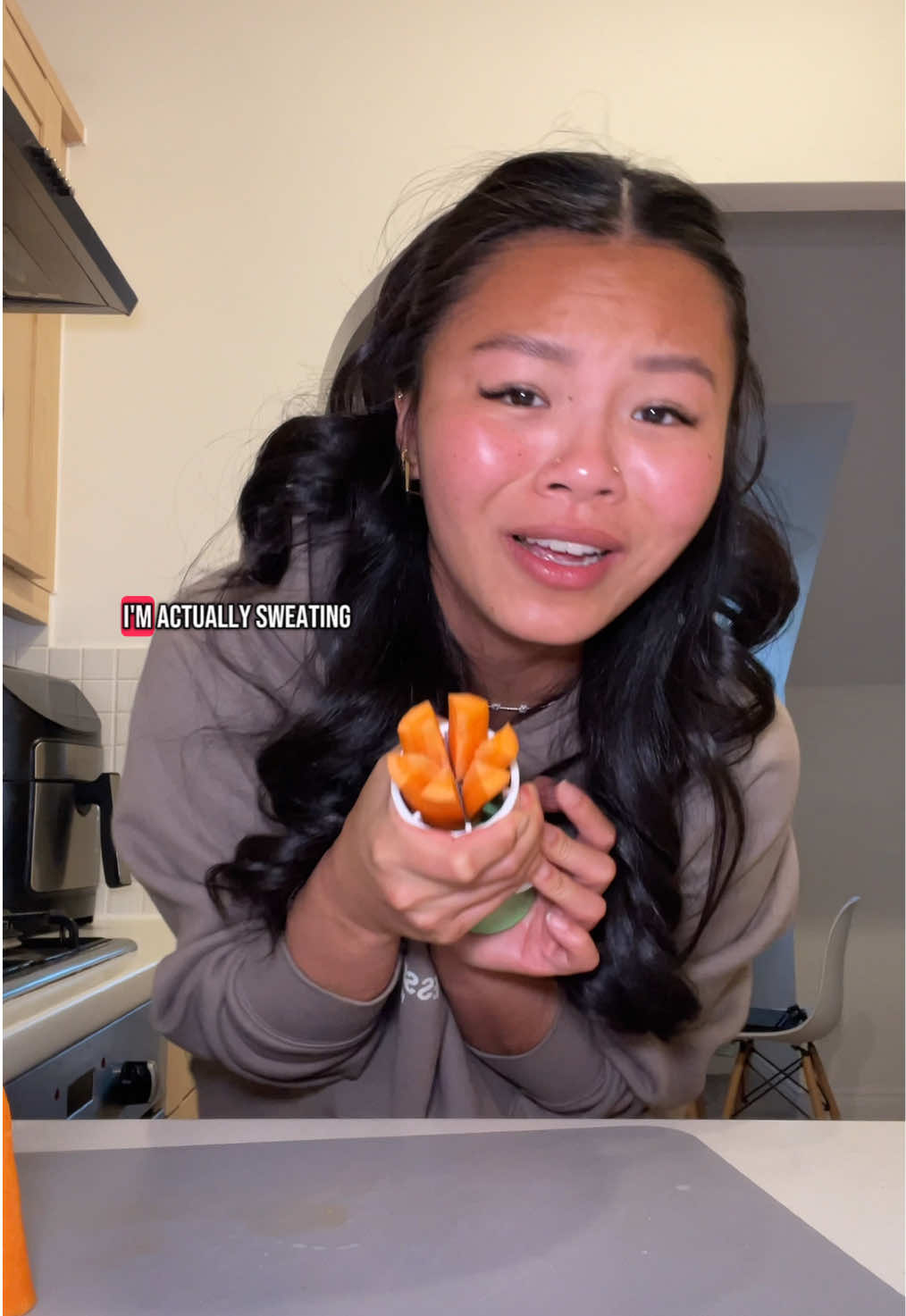 Carrots hate to see me coming 🥕😭 #FoodTok #dinnerwithme #dinnertime #footballtiktok #snackbox 