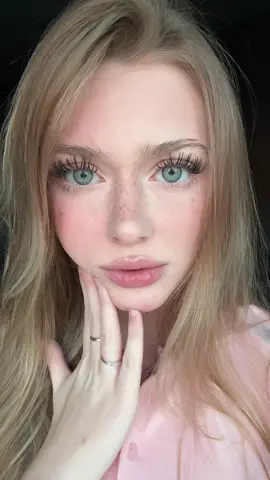 👅👅 