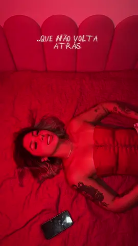 Passando pra lembrar que Corpo Quente já está disponível em todas as plataformas 🔥 Clipe Oficial no YouTube 🥵