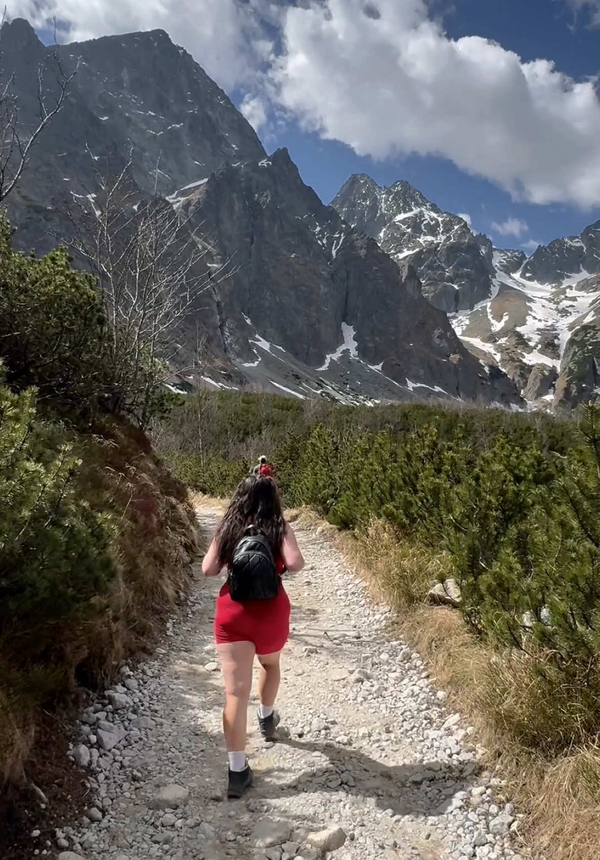 Literally in my hiking girl era ⛰️🤍#CapCut #hightatras #slovakia #hike #Hiking #mountain #Summer #holiday #travel #views #fyp #forupage #foryoupage❤️❤️ 