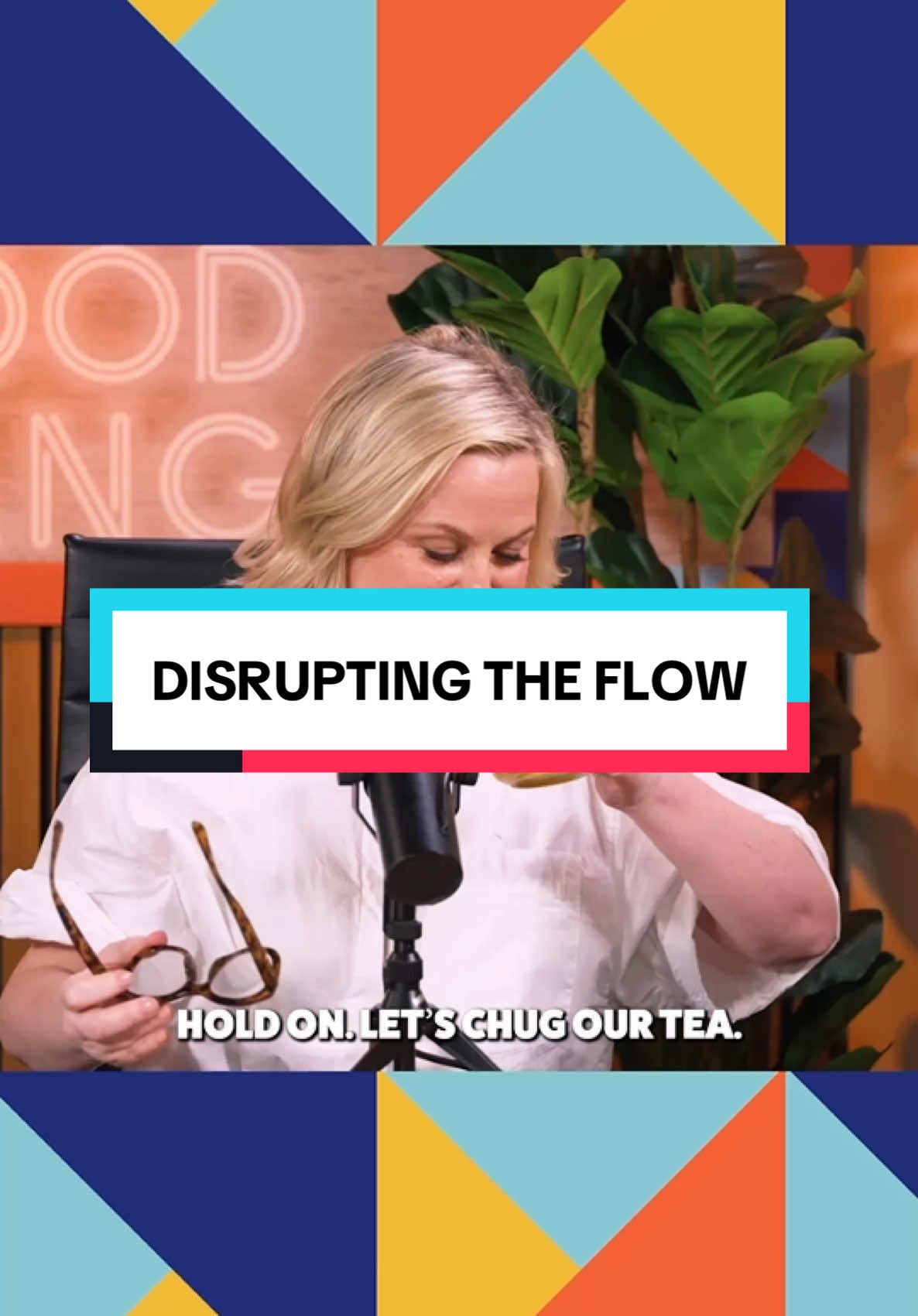 It’s important to stay hydrated when recording a podcast.  #paulrudd #hydration #amypoehler 