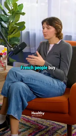 Why French people eat croissants & stay thin 🥐 It's not just WHAT they eat—it's HOW they eat! Daily fresh produce shopping, no seed oils, minimal preservatives, eating together without screens. Their 