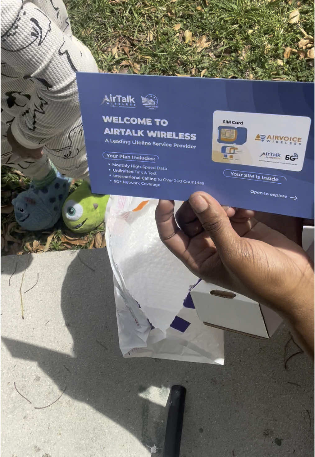 #Review if me #unboxing my @airtalkwireless.com iPhone #fyp 📲
