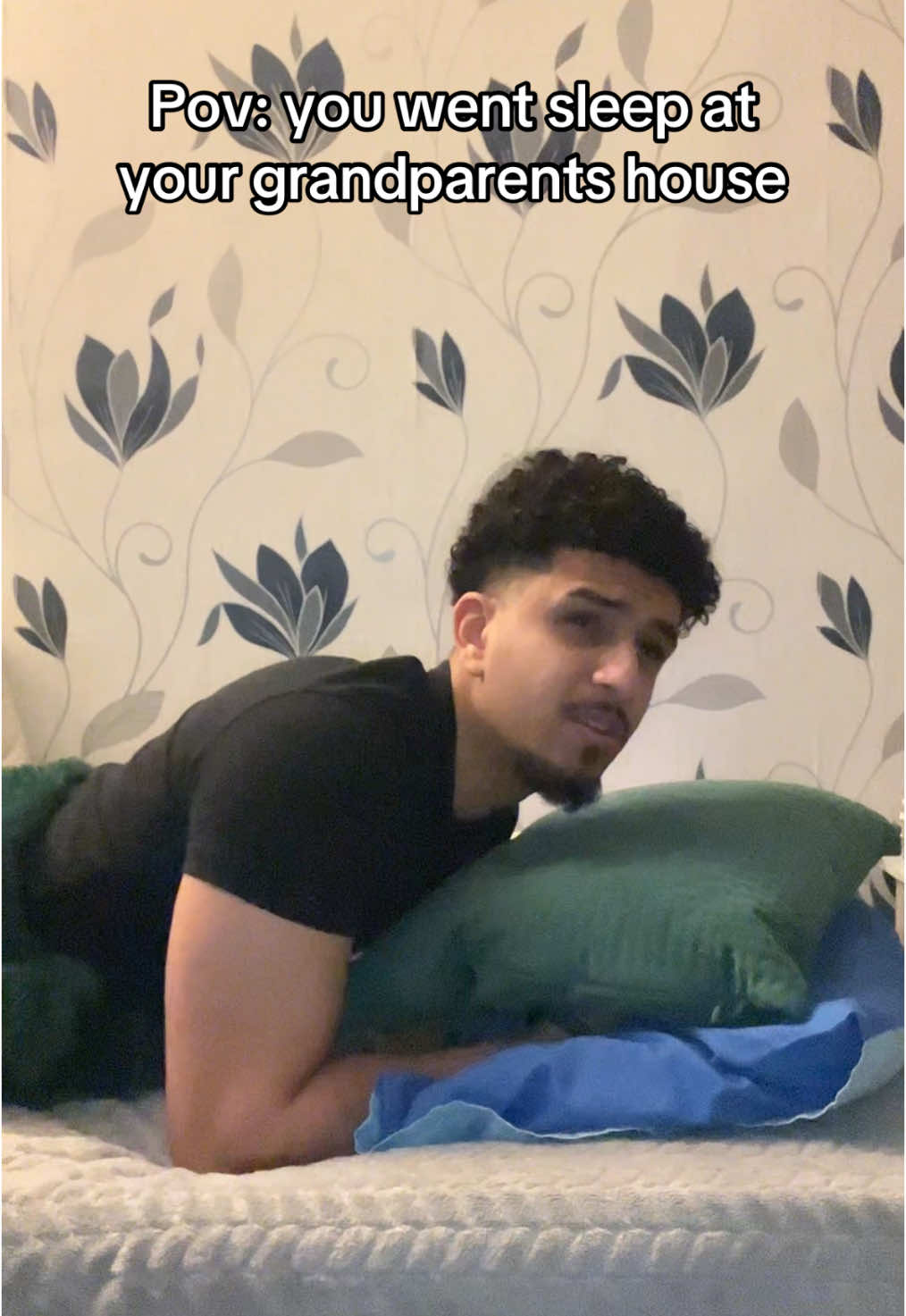 That clock gets to me all the time 🤣🤦🏽‍♂️ #viral #relatable #fyp 