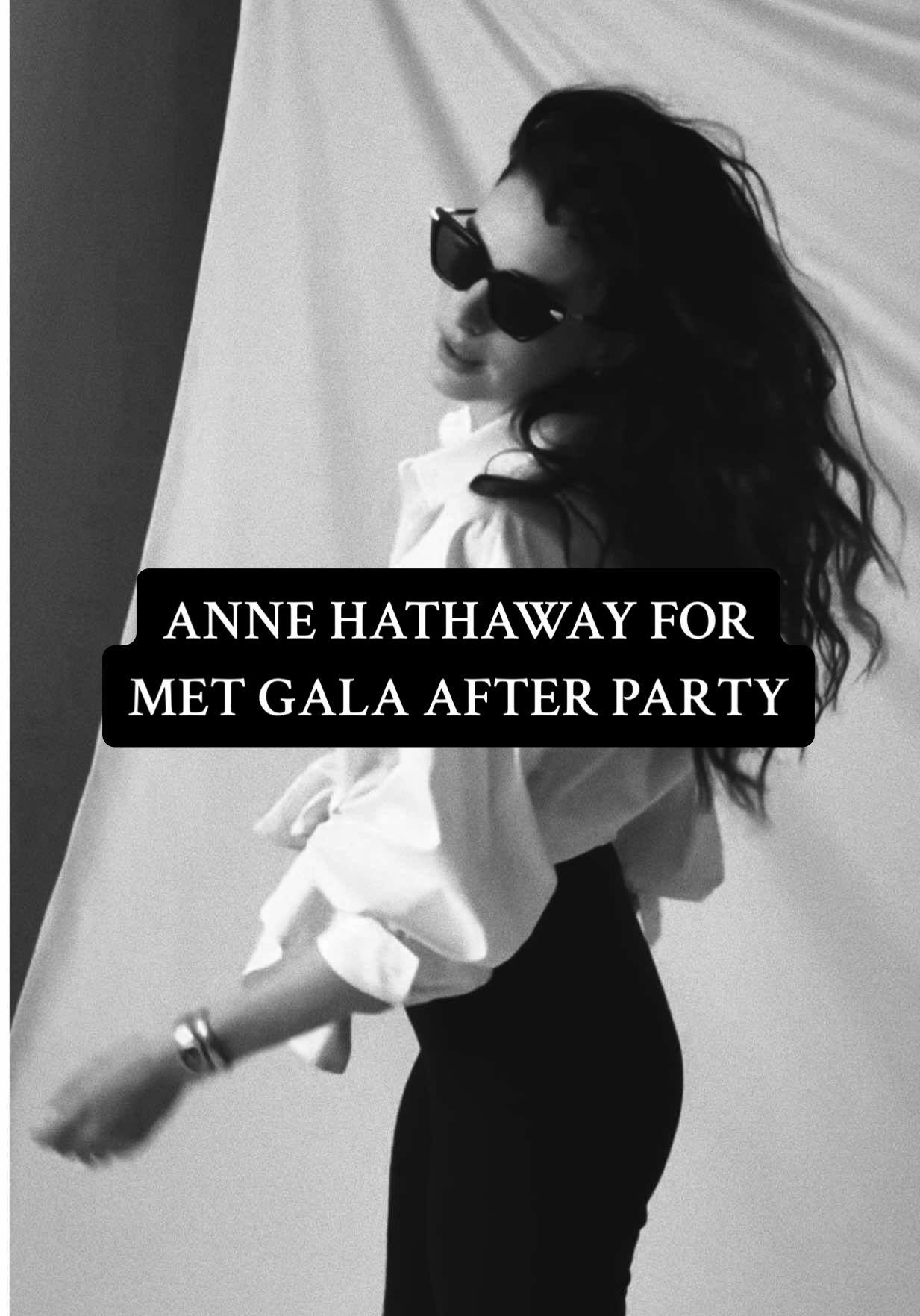 This! She has it all. @Anne Hathaway — thank you for the late-night, inspiring improv moment, dancing your way into the #MetGala after party 💫 Makeup by me using my Jillian Dempsey Gold Bar, Eye Masks, Khôl Eyeliner in Jet Black and Cheek Tint in Poppy Styled by @Erin Walsh wearing custom @Carolina Herrera and @Bvlgari  Hair by @Orlo  Nails by Jin Soon Choi  #annehathaway #metgala2025 #metgalaafterparty #celebritymakeupartist #metgalastyle 