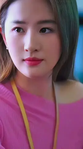 Pretty girlfriend 😍🥰 #liuyifei #DADA #mulan #หลิวอี้เฟย #crystalliu #lưudiệcphi #luudiecphi  #fyp シ #foryou  #fyp #fypage #foryoupage 