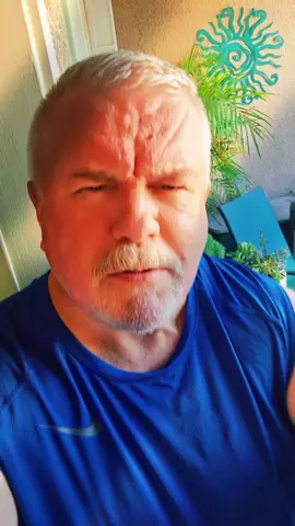 #palmsprings #tiktokfun #menover60 #tiktokhumor #bearsoftiktok🐻 #daddybear 