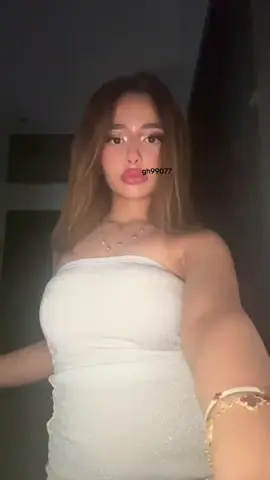 اريد بحضنك ارتاح!