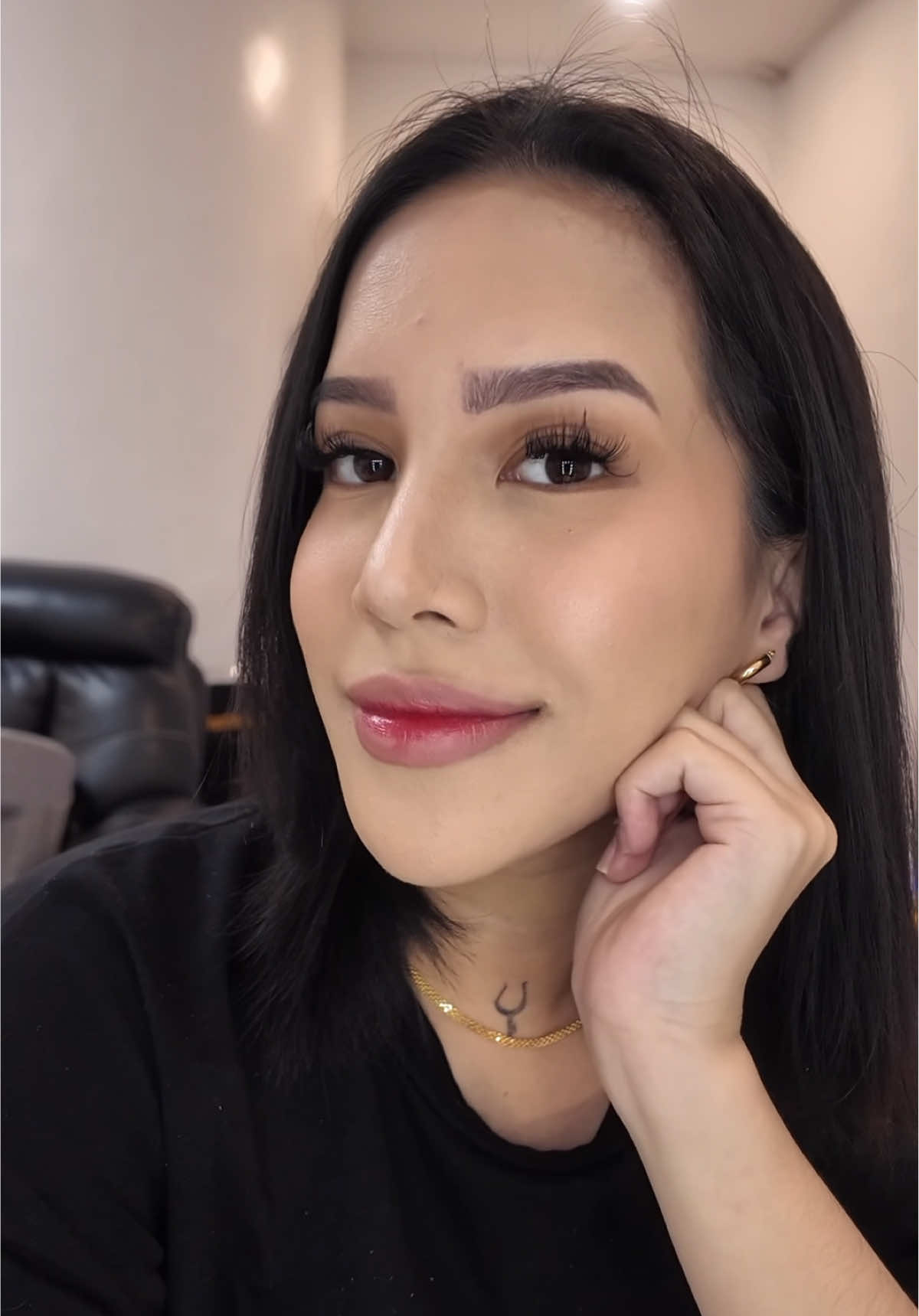 Grwm para di naman mukhang pang bangketa ang itsura🤣🤭 #PAPIGALANG #TEAMHAPI #TOROFAMILY #fyp #foryou #foryoupage #skintificcushion #skintificbluecushion 