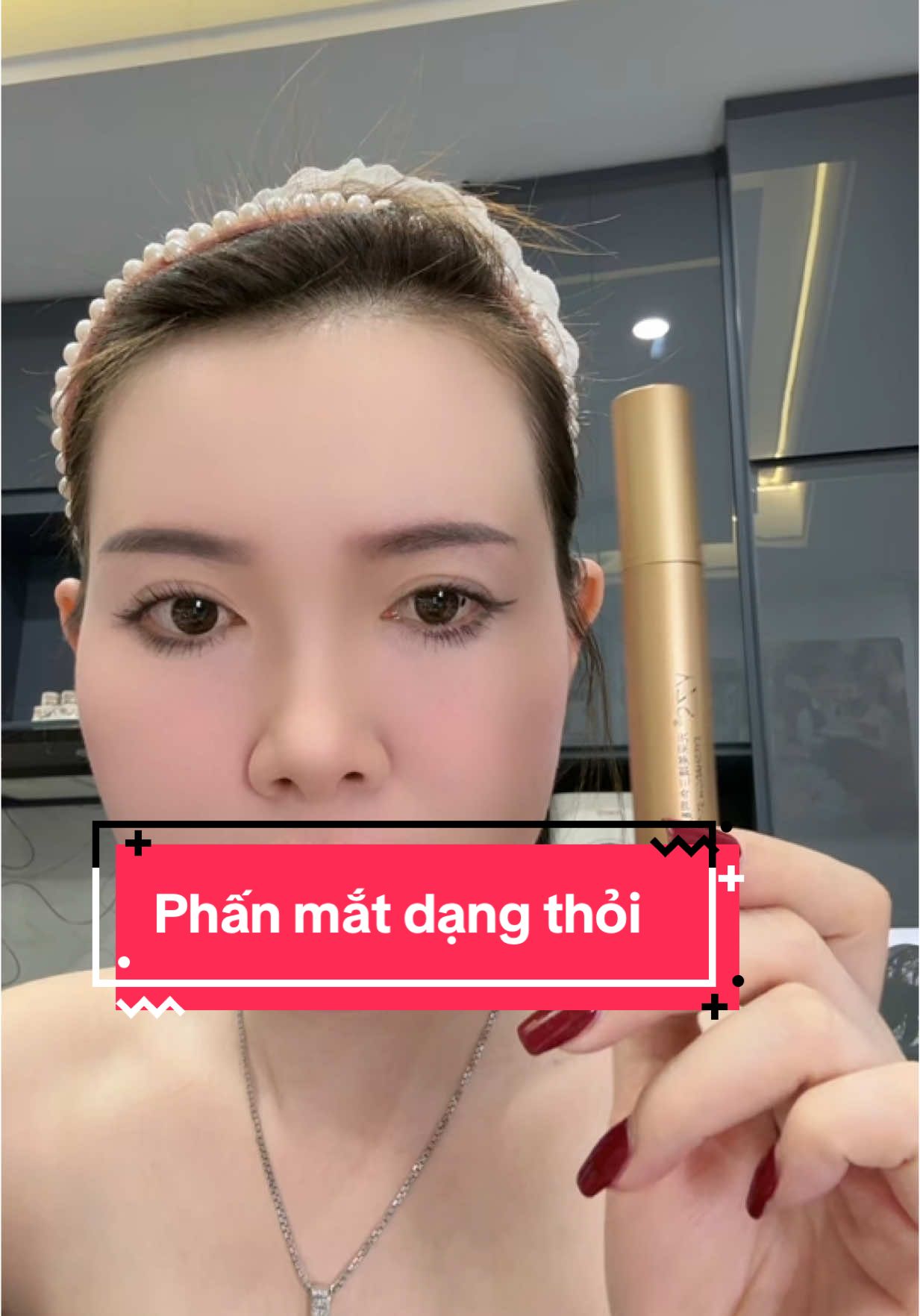 Phấn mắt dạng thỏi 