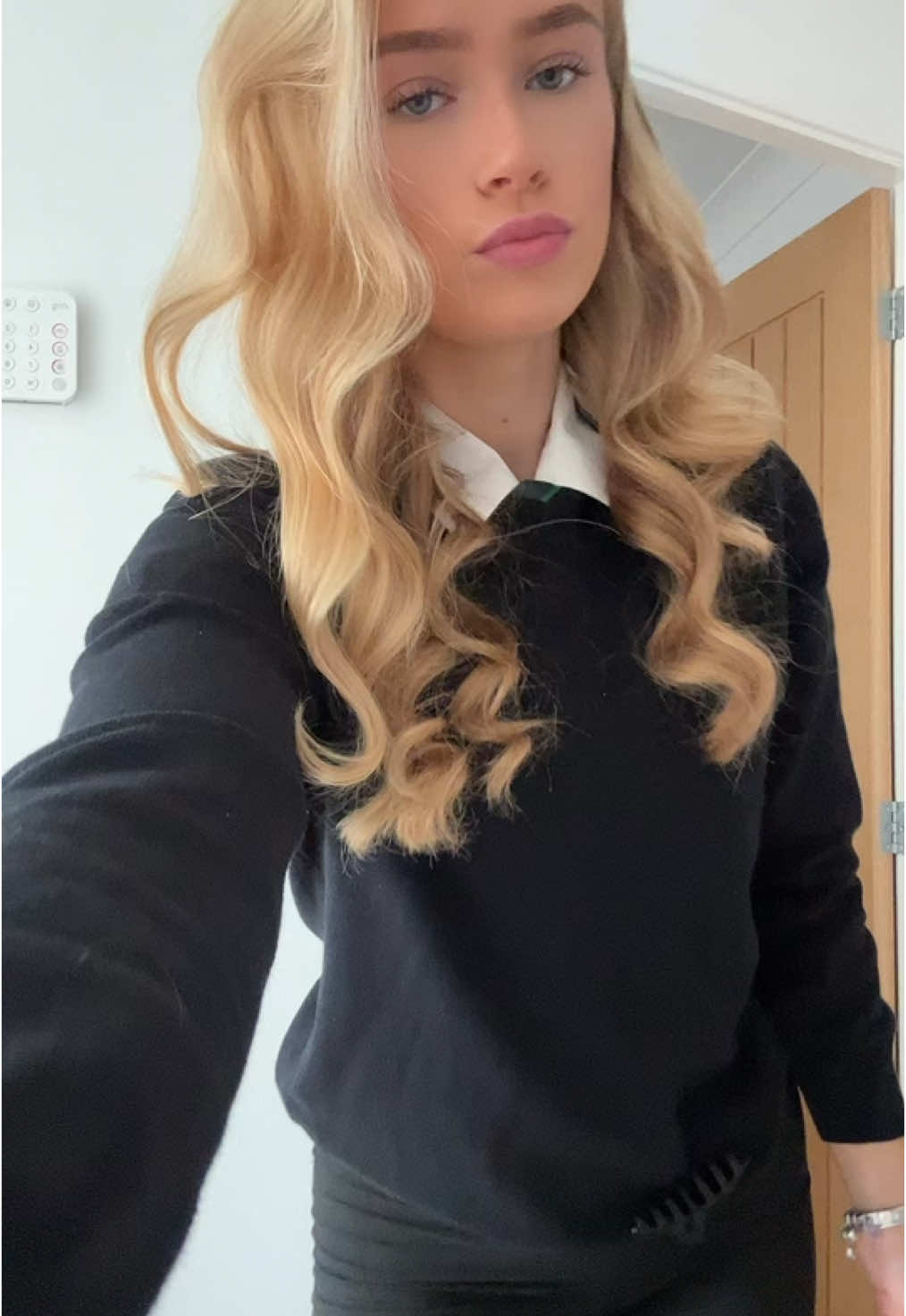 #ukschool #blonde #dejavu 