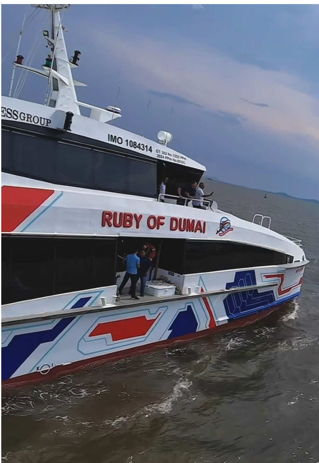 #FPV MV RUBY OF DUMAI .. .. .. #rubyofdumai #dumaiexpressgroup #SMRTHublaPastinya #DJPLKerjaDenganHati #TransportasiMaju #PenghubungIndonesia #LewatLaut #KSOPTanjungBalaiKarimun #ksop # #kepri #kabupatenkarimun #fyp #kapal #batam #tanjungbalaikarimun #laut #kepri #kemenhub #speed