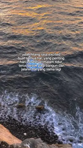 Bagian 386 #fyp #foryou #sadstory #sadquotes #quotestory #quotesaesthetic #quotesgalau #galaubrutal #katakata #fypdonggggggg 