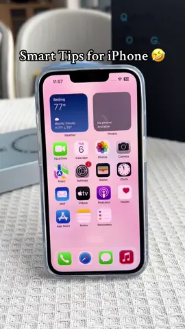 Try this new way to screenshot!😆#ios #iphonetricks #iphonecase #fypシ゚viral 