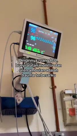 Ya Allah.. Aku titipkan doa buat ibuku. Sayangi dan jaga ibuku di sana.  Al-Fatihah buat insan terkasihi.. #kehilangan  #kesedihan  #kehilanganmuberatbagiku  #kehilanganorangtersayang  #rindumak  #hari112  #alfatihah 