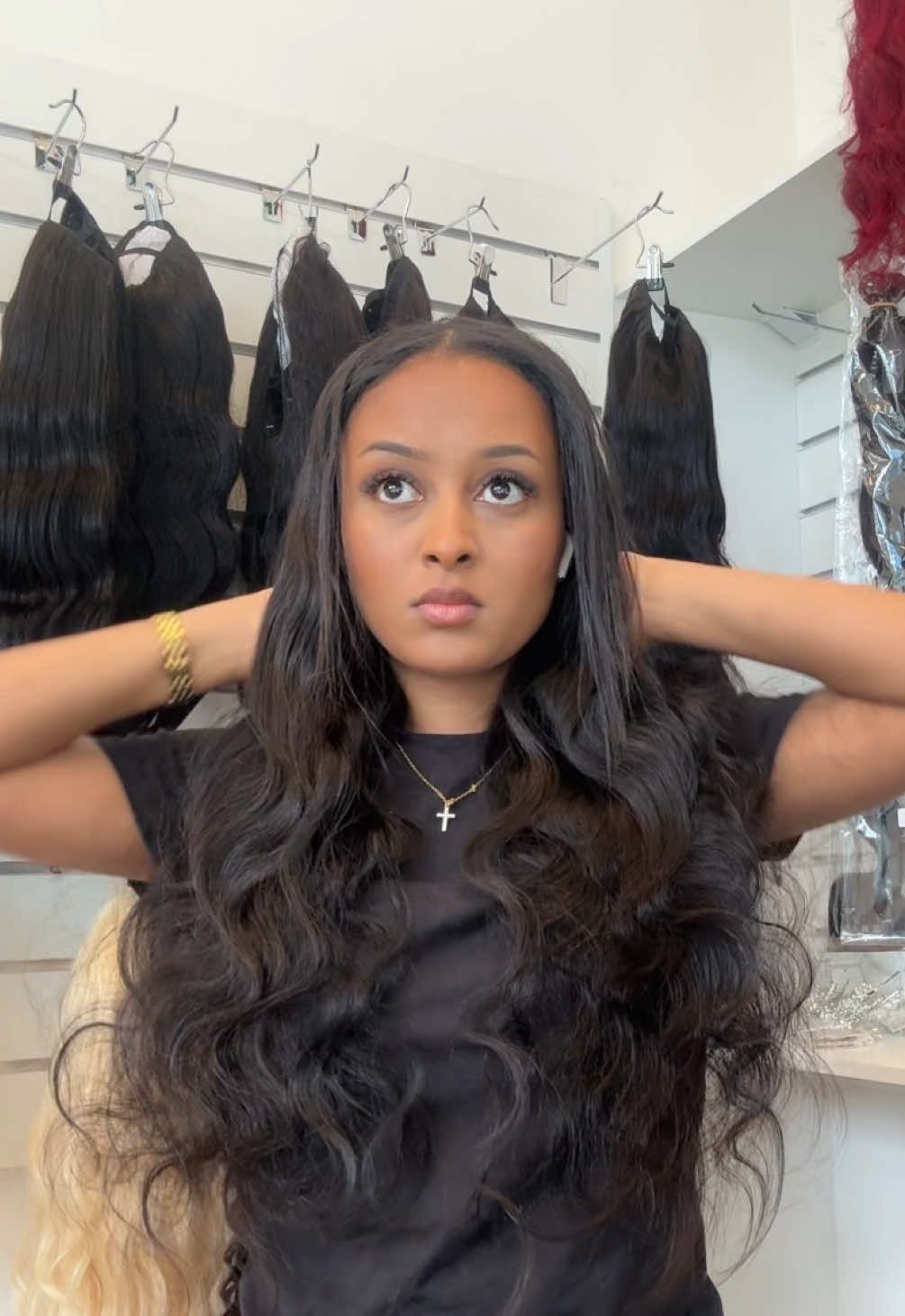 I love trying on wigs  #vpartwig #atihair #wigs #upartwig #frindly #tik_tok 