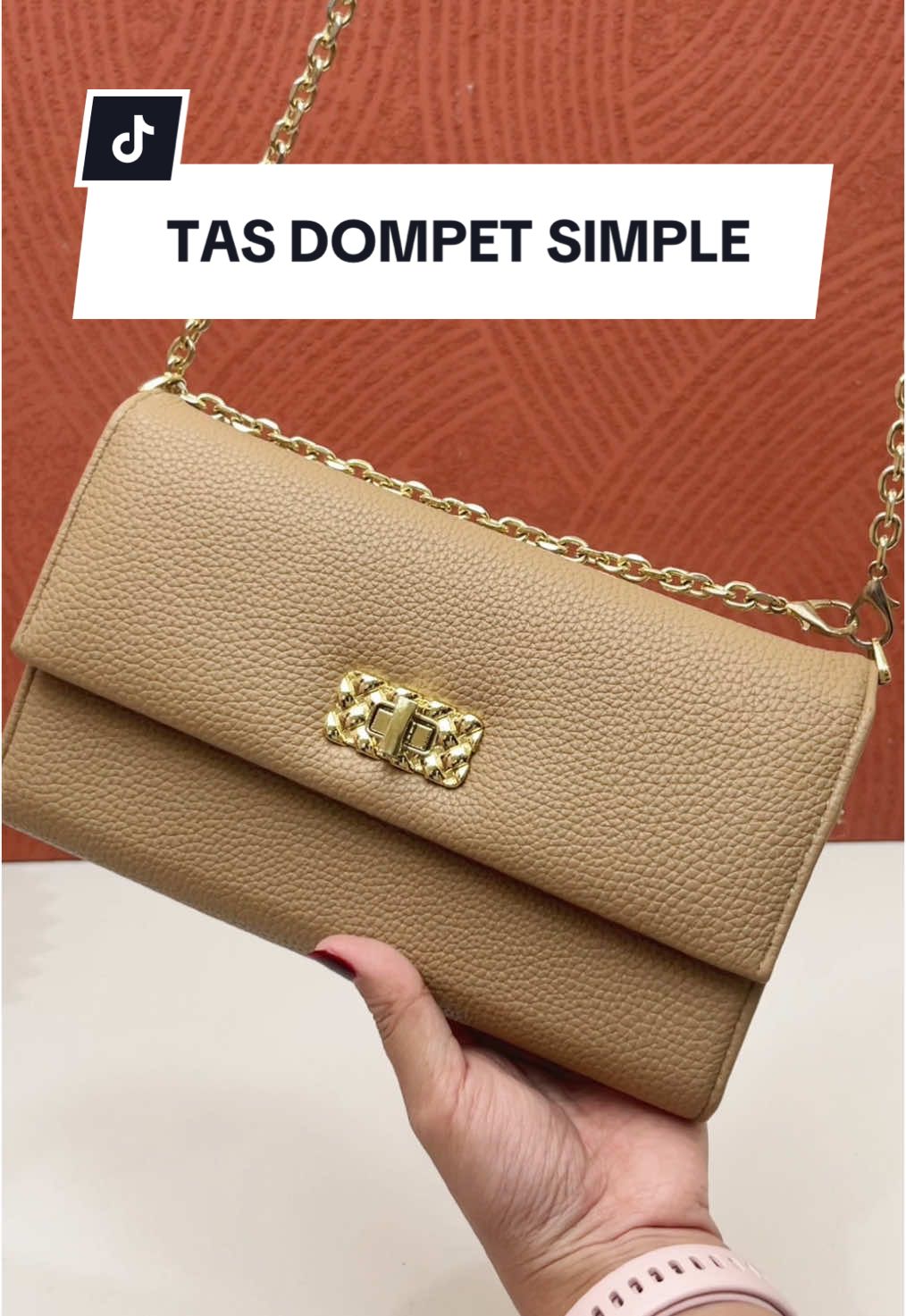 Cari tas yang simple dan gak mau ribet sama sekali? Yuna Mini Bag Jims Honey solusinya! Bisa kalian pakai dompet sekaligus tas loh 🥰✨ #yunaminibagjimshoney #Jimshoneysurabayastore  #PromoGuncang55 #WIBGajian #FYP -rm