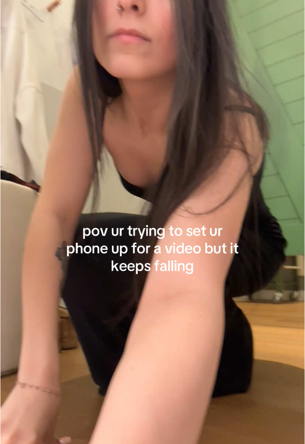 LMAO why does this always happen to me🤣 #fyp #phone #creator #problems #funny #relatable