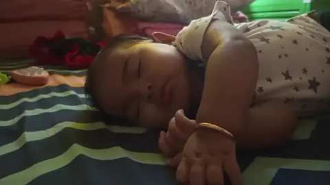 Tidur aja udah Cantik.. 😁😘