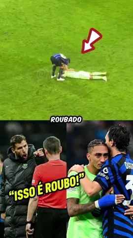 O Barcelona foi roubado!