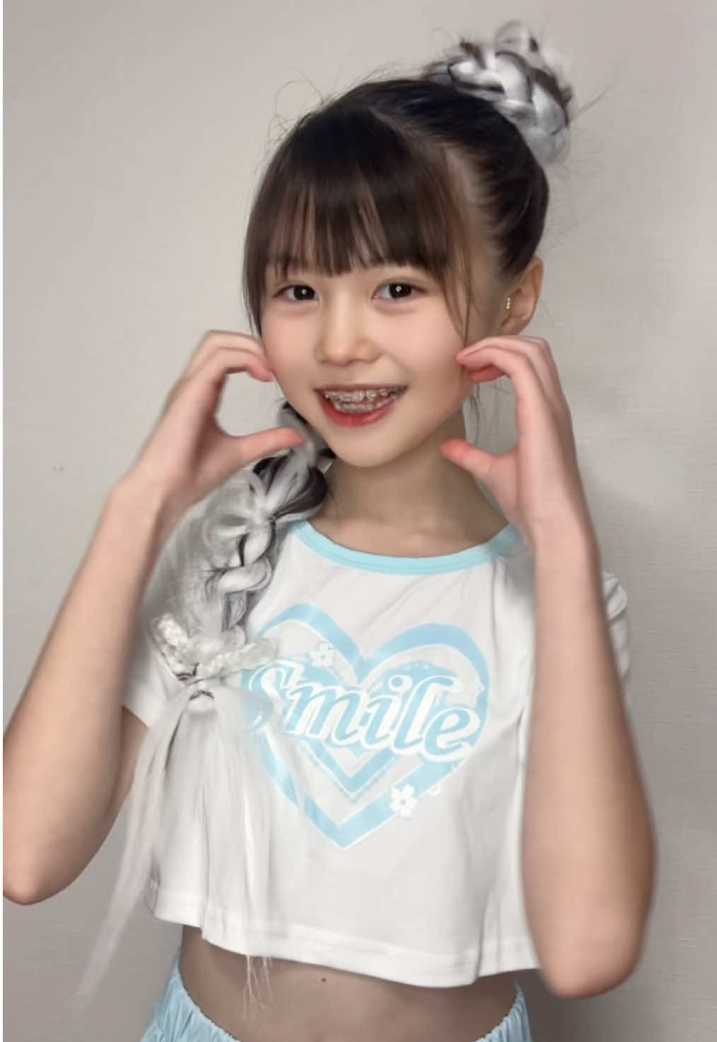 【WeP】#ウィピ大好き 🌈 ヘアミストもリップクリームも 毎日ヘビロテ愛用👏🏻·͜·👏🏻·͜·👏🏻·͜·👏🏻·͜·👏🏻·͜·👏🏻·͜· 今日は、ののち💙🍥 明日は、ててみちゃん🩵👼🏼 って、可愛いの気分で使い分けてるのも楽しい𓂃🫧‪🥹‎💜🦄 お友達にも、いい香りだねって褒められるから、みんなに魅力を伝えてるよ🩷💜🩵💚💛 みんなそれぞれが可愛くなれる、 自分を好きになれるアイテム🪽ྀི🪽ྀི🪽ྀི #WeP #ウィピ #ヘアミスト #いい香り  #洗い流さないトリートメント  #リップクリーム #ののち #ててみ  #しなこ #しなこちゃん  #lilysa #りりさ #モデル #アイドル  @We♡P ウィピ  @🩷🍥ののち🍥🩵  @ててみ(Tetemi)👼🏼💗  @しなこ🌷💜 
