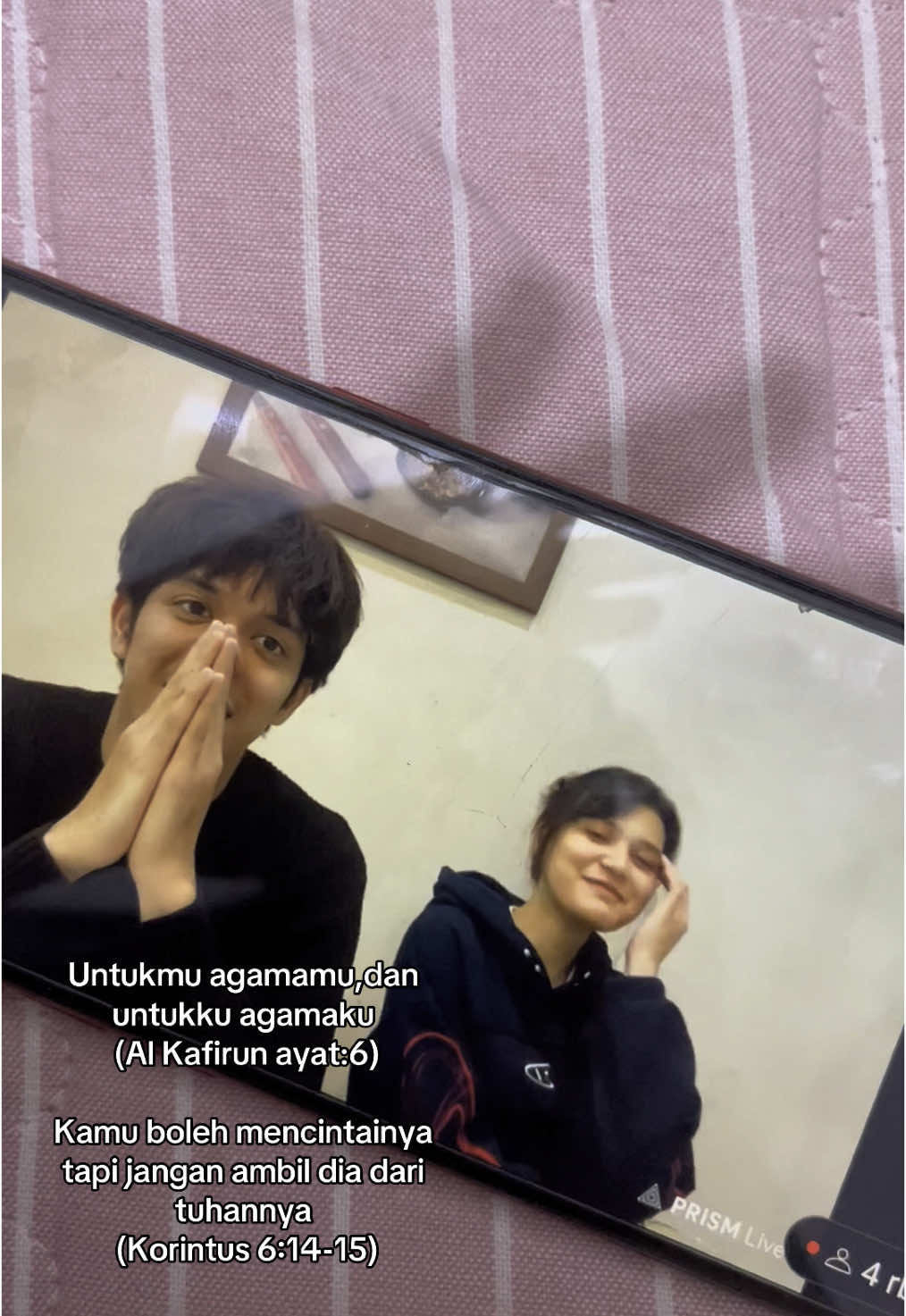tinggi juga tembok nya 🆙🆙.       #justfriends #abun #calista #bedaagama #saudade 