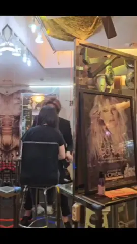 긴머리 하일나이트 