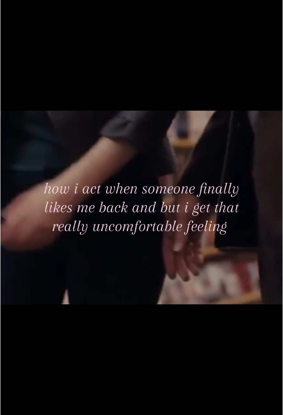 and everything they do starts to annoy me #500daysofsummer #girlblogger #girlblogging #girlblog #fyp #relatable #avoidantattachment #summerfinn 
