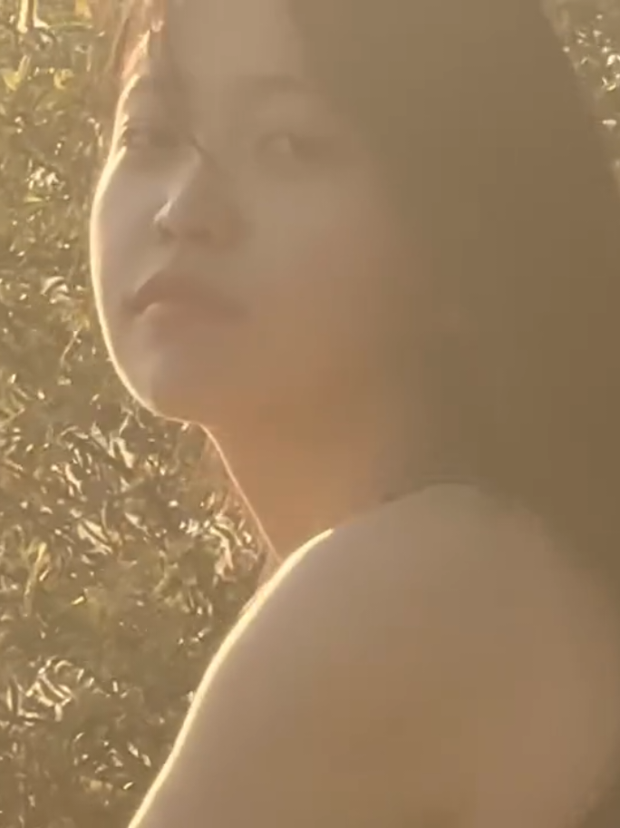 CANTIK BANGET, YERIM BENER-BENER TAU YAA KALO AKU (YRLUV) LAGI KANGEN🥹 MAKIN CINTA SAMA YERIM🥺💜 [ #yeri #kimyerim ]